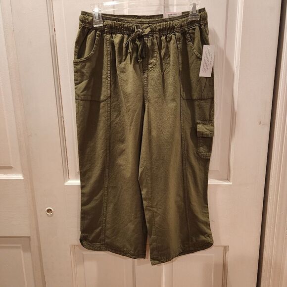 Karen Scott Petite Edna Capri Olive Sprig - Picture 1 of 6